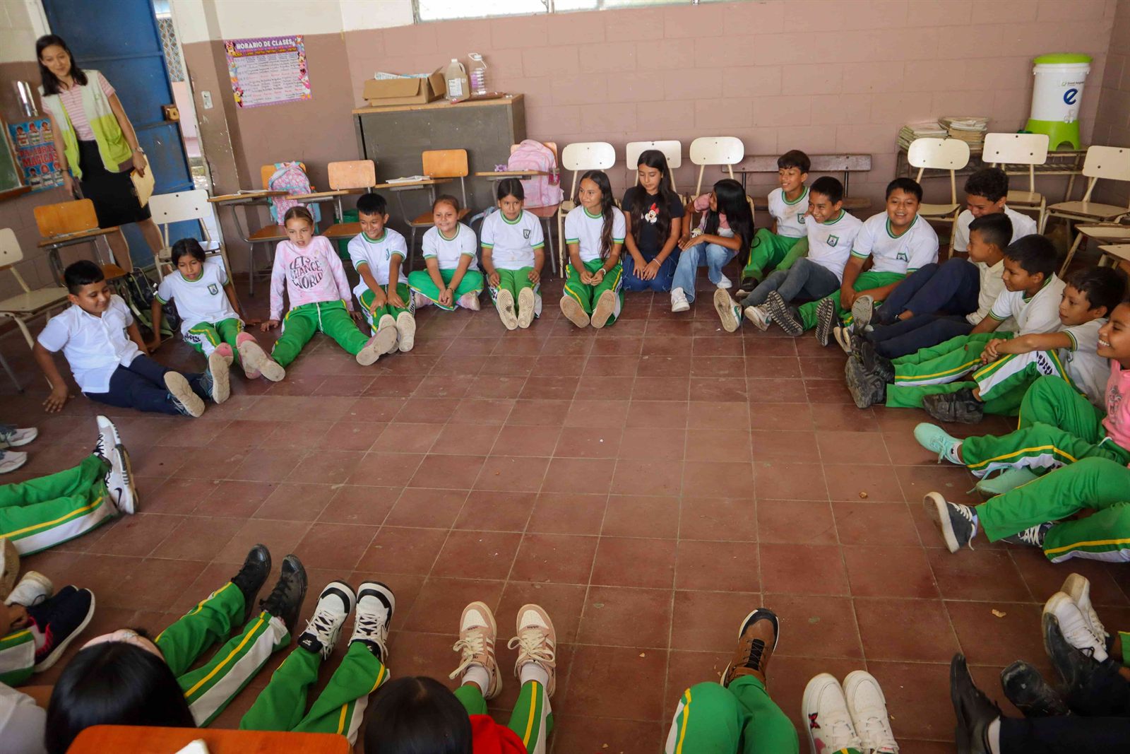 Atención psicológica individual para niñas, niños y adolescentes apadrinados