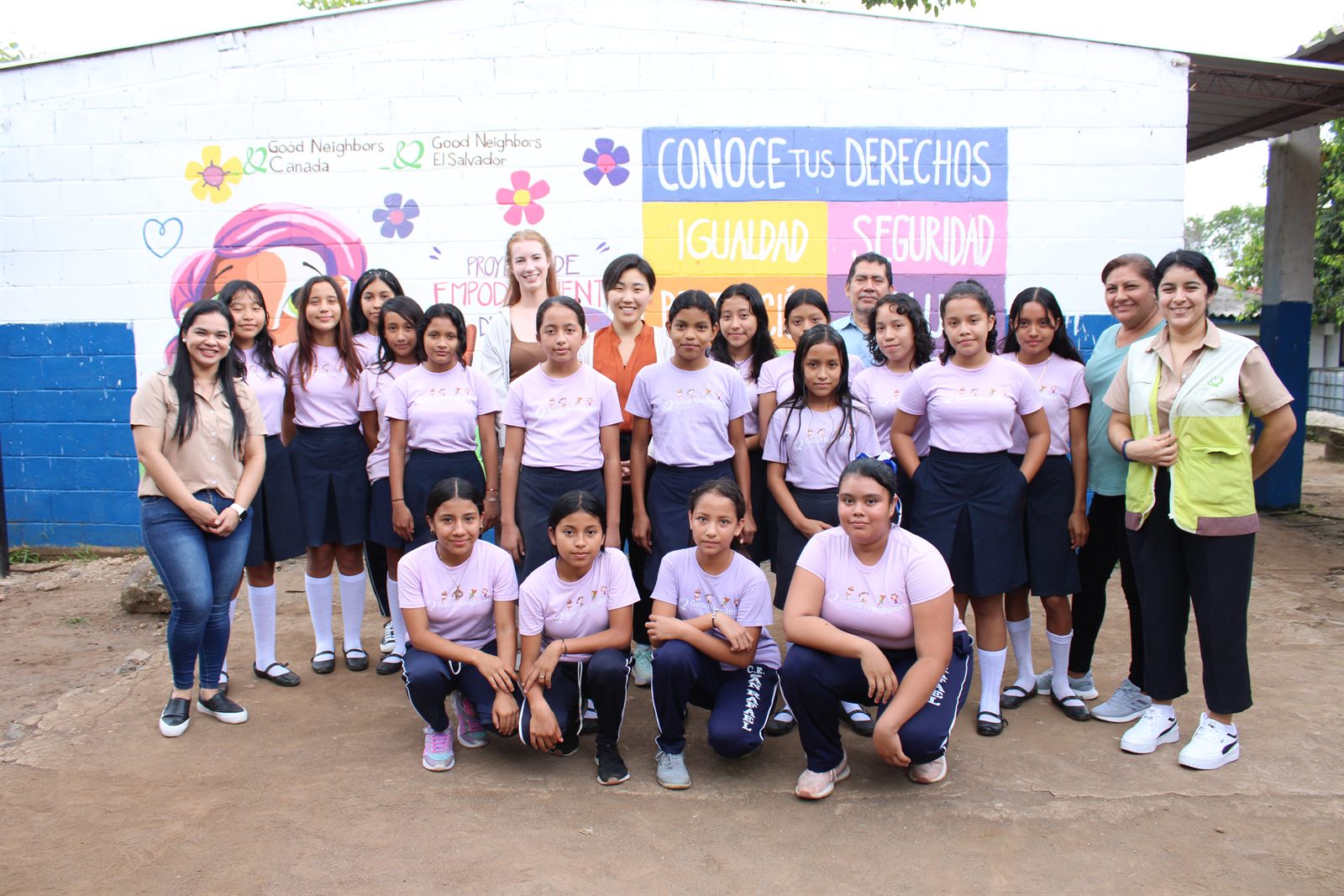 Clubes de empoderamiento de niñas y adolescentes