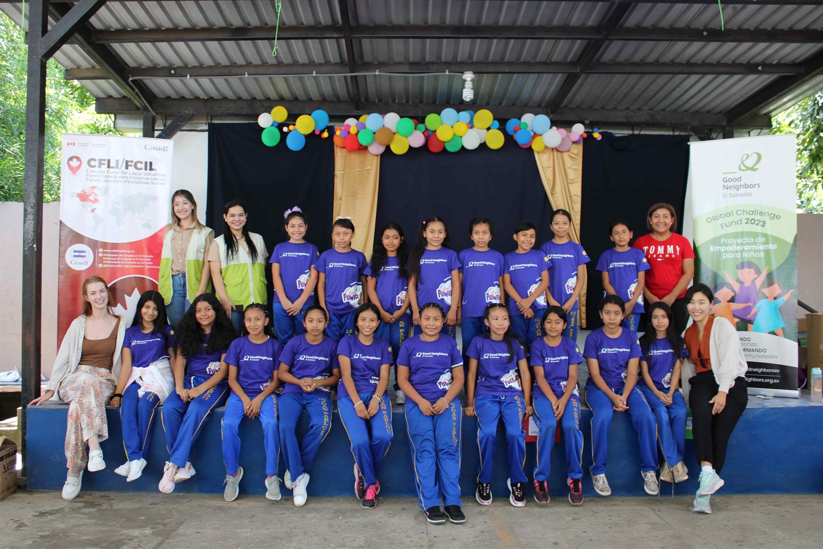 Clubes de empoderamiento de niñas y adolescentes